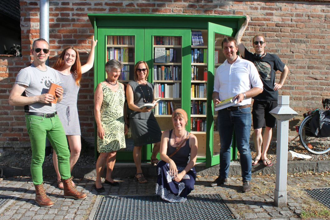 Bücherregal Marienplatz Pfarrkirchen